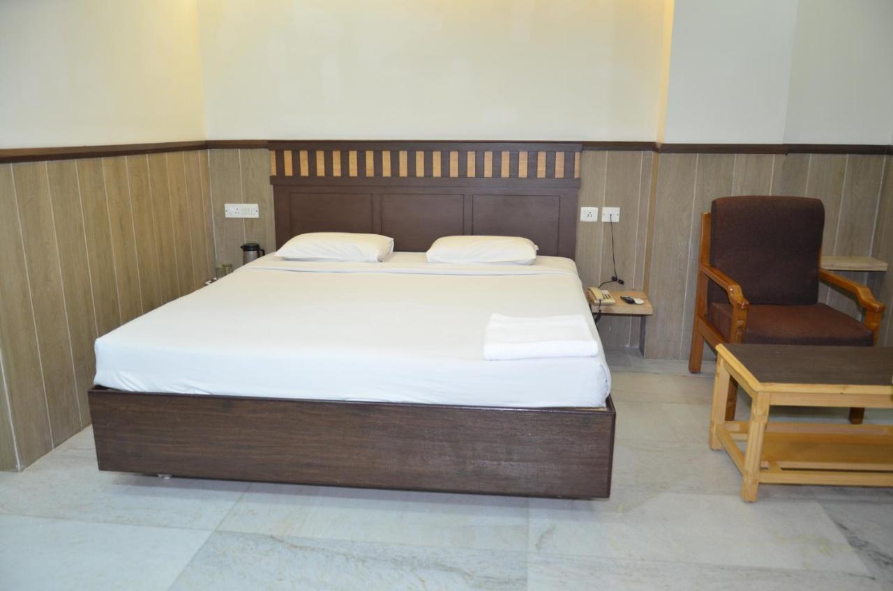 Hotel Rathna Residency Мадурай Екстериор снимка