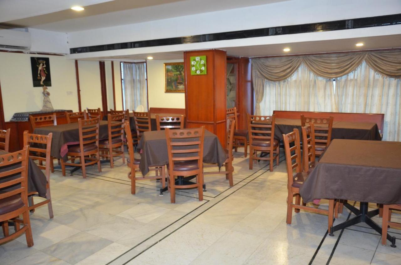 Hotel Rathna Residency Мадурай Екстериор снимка