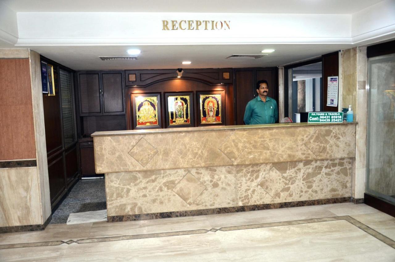 Hotel Rathna Residency Мадурай Екстериор снимка