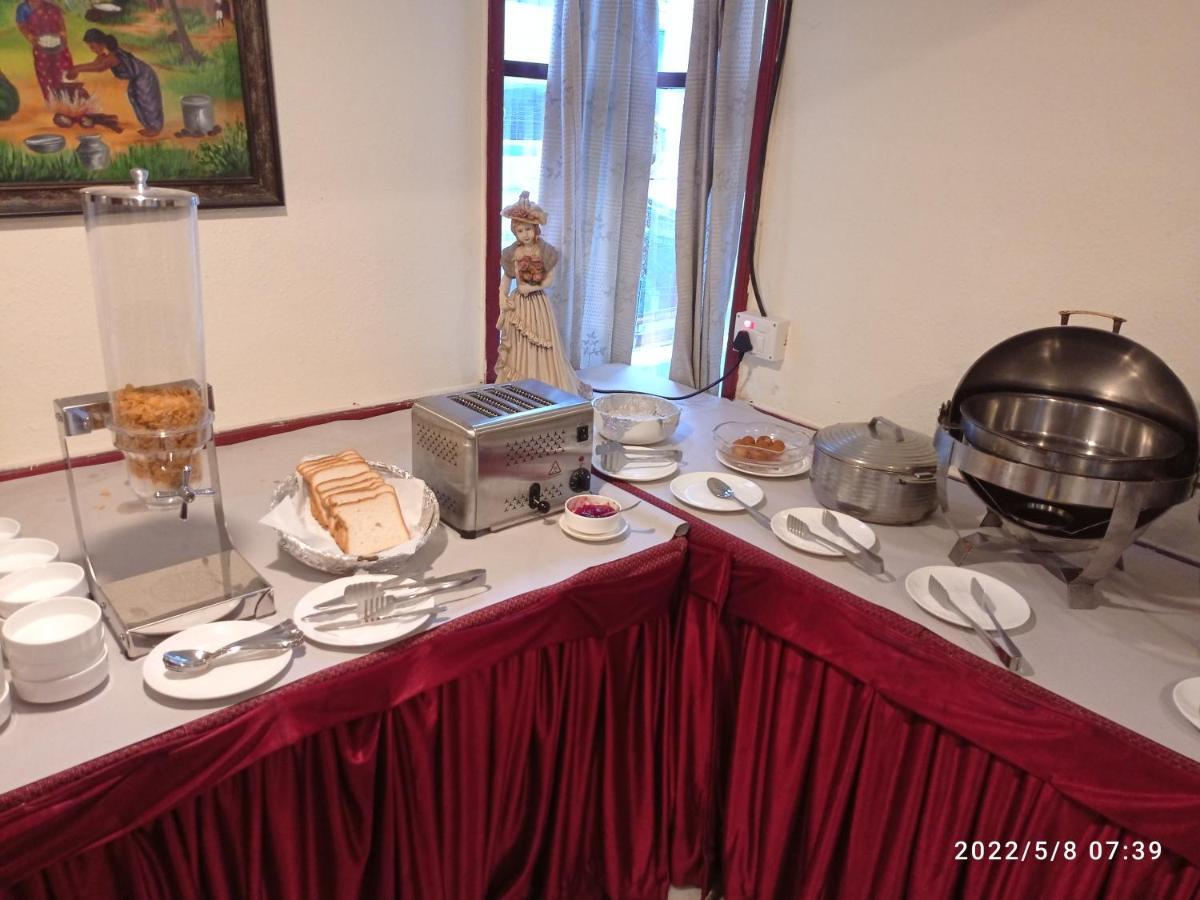 Hotel Rathna Residency Мадурай Екстериор снимка